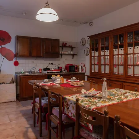 Al Casale Oda ve Kahvaltı 3*