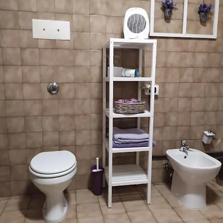 לינה וארוחת בוקר Al Casale